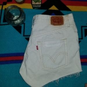 High Waisted Levi White Shorts